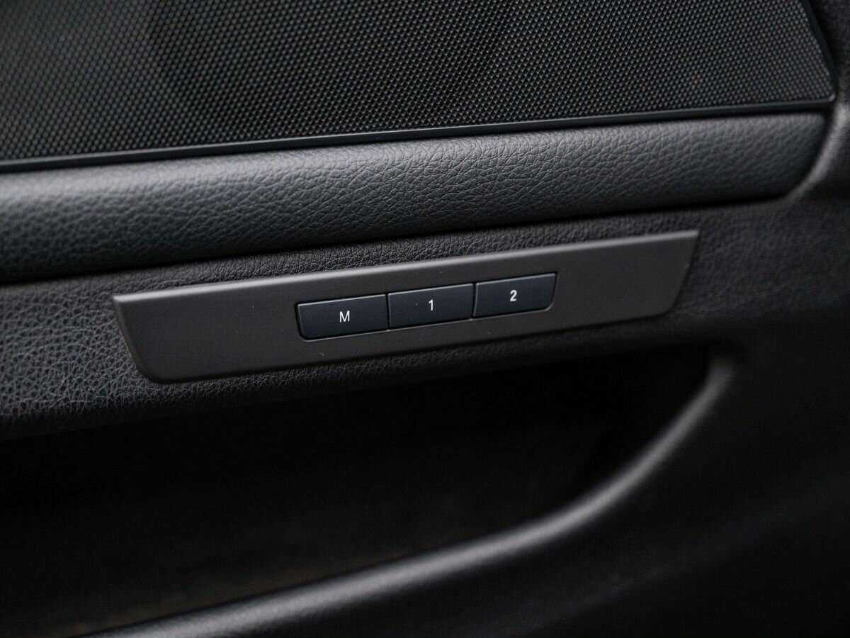 BMW 5 серии 528i xDrive, 2014 Фото №13