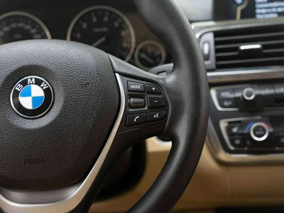 BMW 3 серии 328i, 2012 Фото №16