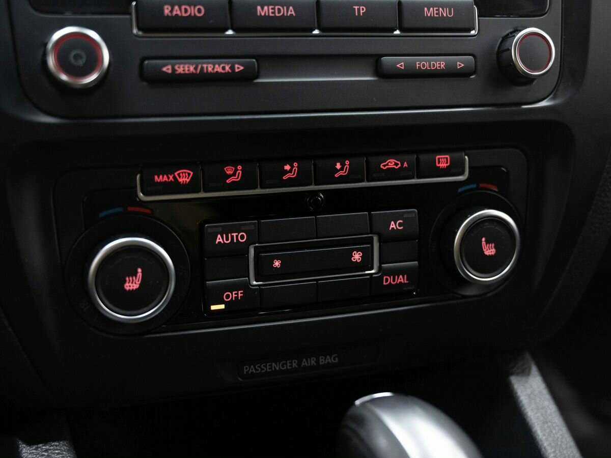 Volkswagen Jetta, 2012 Фото №17
