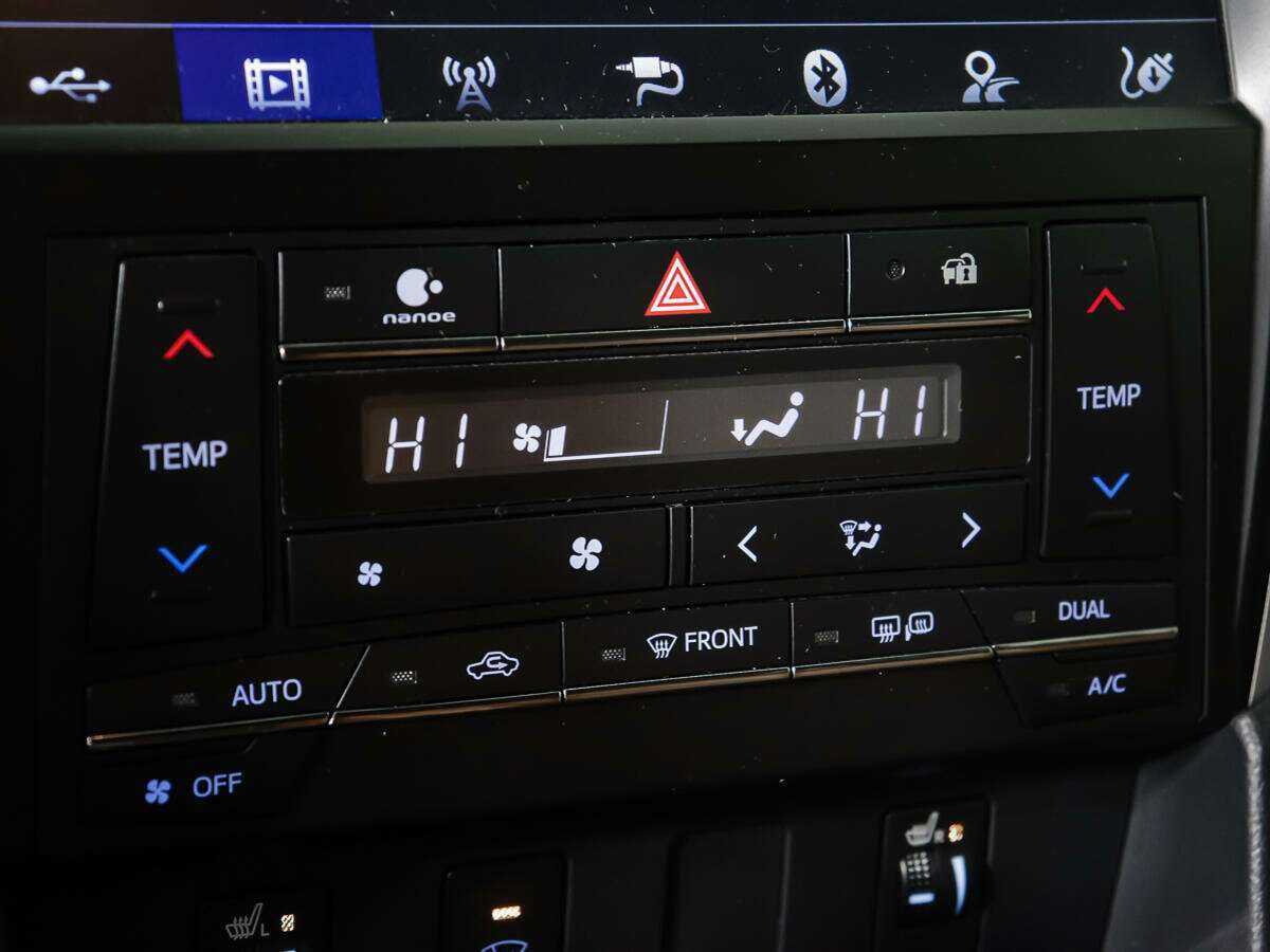 Toyota Camry, 2017 Фото №23