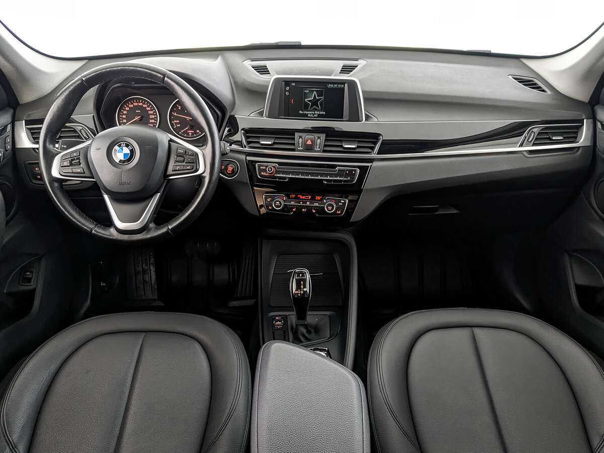BMW X1 18i sDrive, 2017 Фото №10