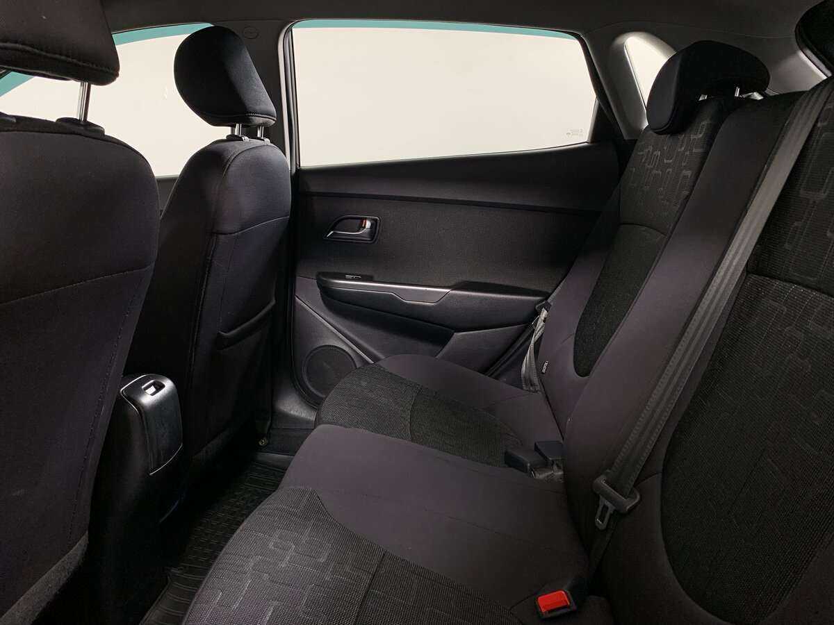 Kia Rio, 2016 Фото №16