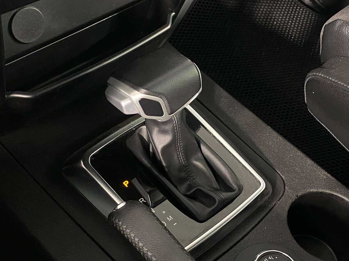 УАЗ Patriot, 2021 Фото №12