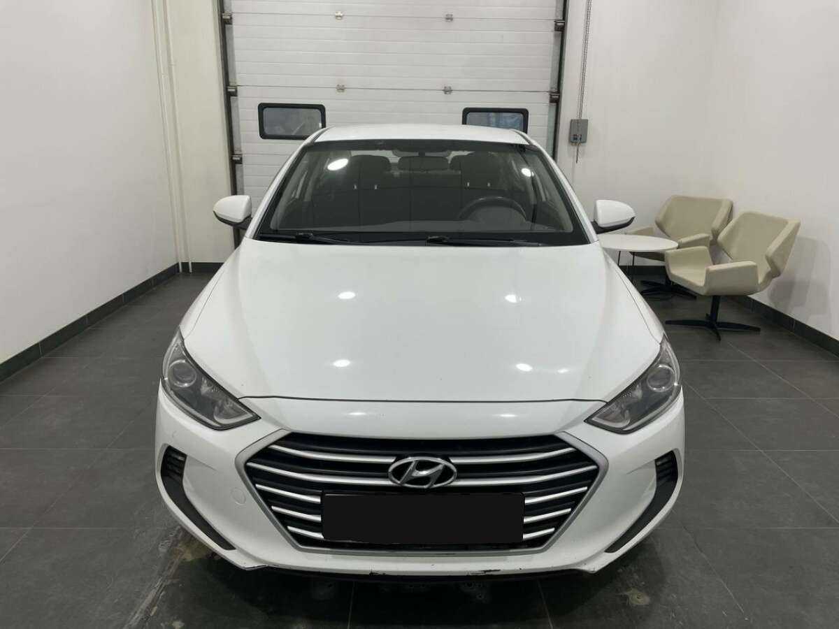 Hyundai Elantra, 2016 Фото №2
