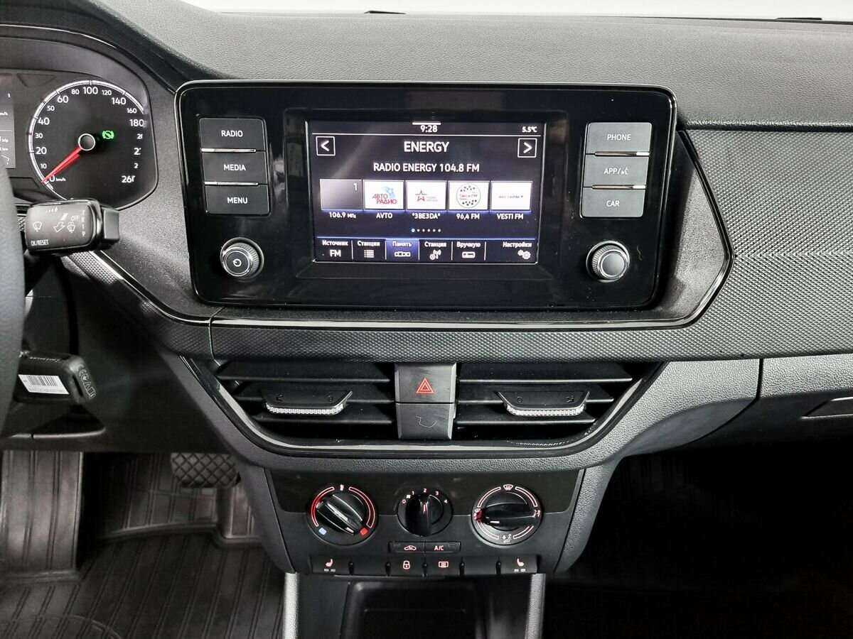 Volkswagen Polo, 2021 Фото №11