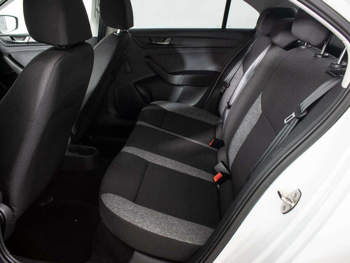 Skoda Rapid, 2022 Фото №8