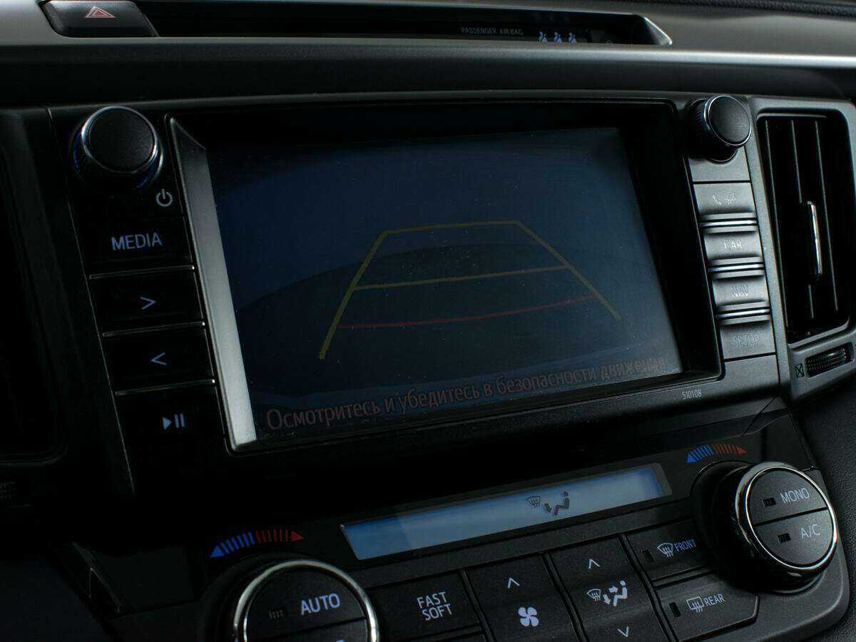 Toyota RAV4, 2017 Фото №16