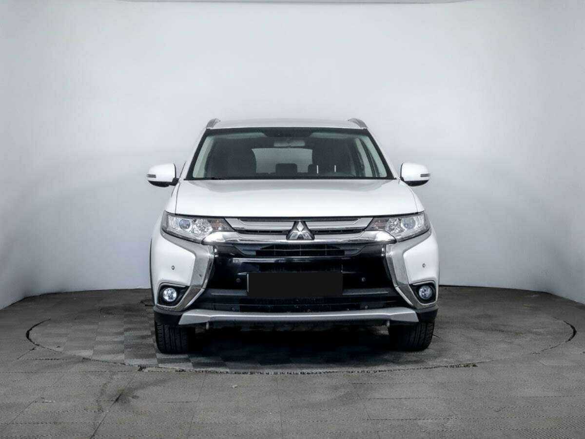 Mitsubishi Outlander, 2018 - 38 958 км. | Фото №2