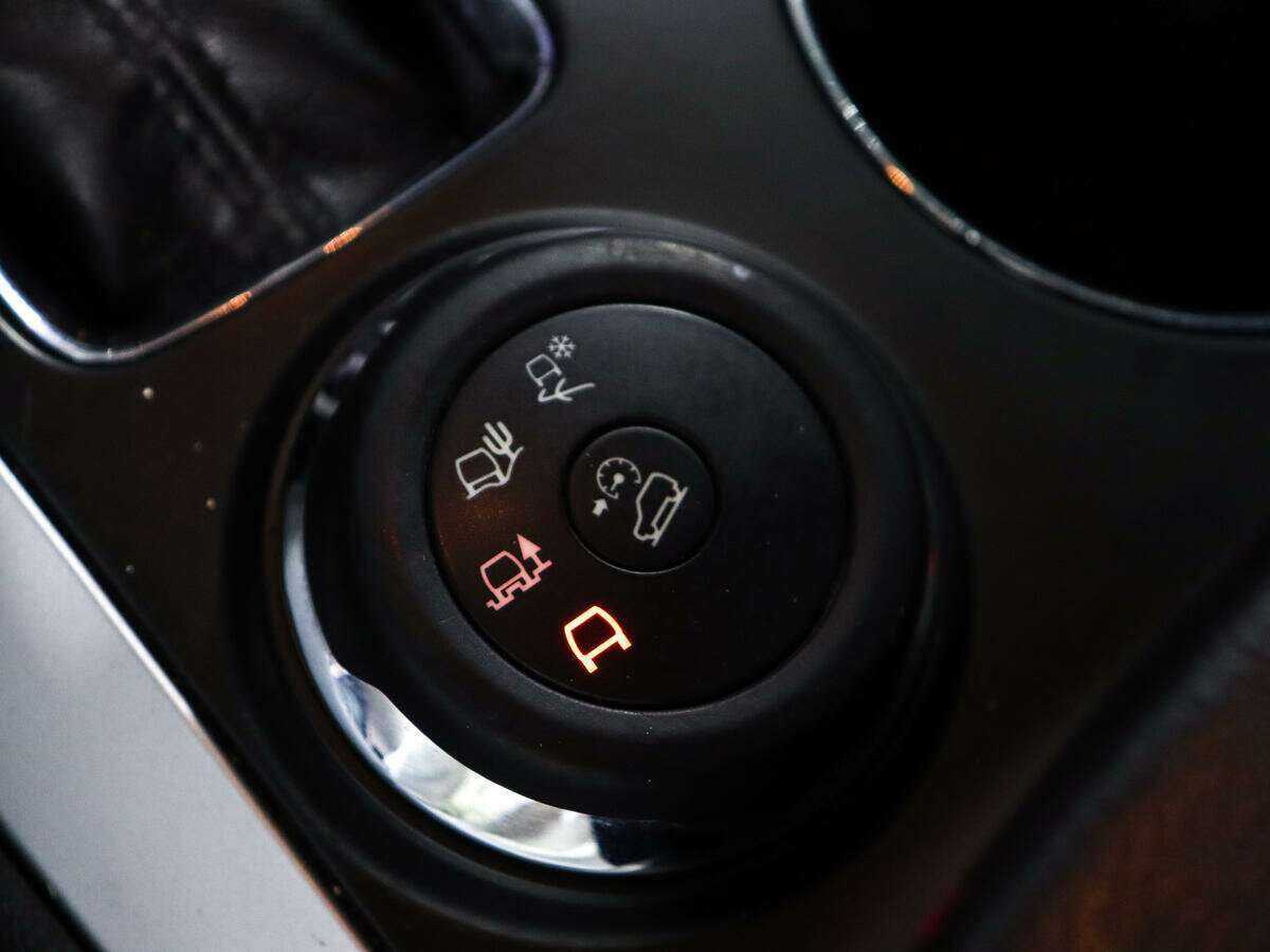 Ford Explorer, 2014 Фото №15