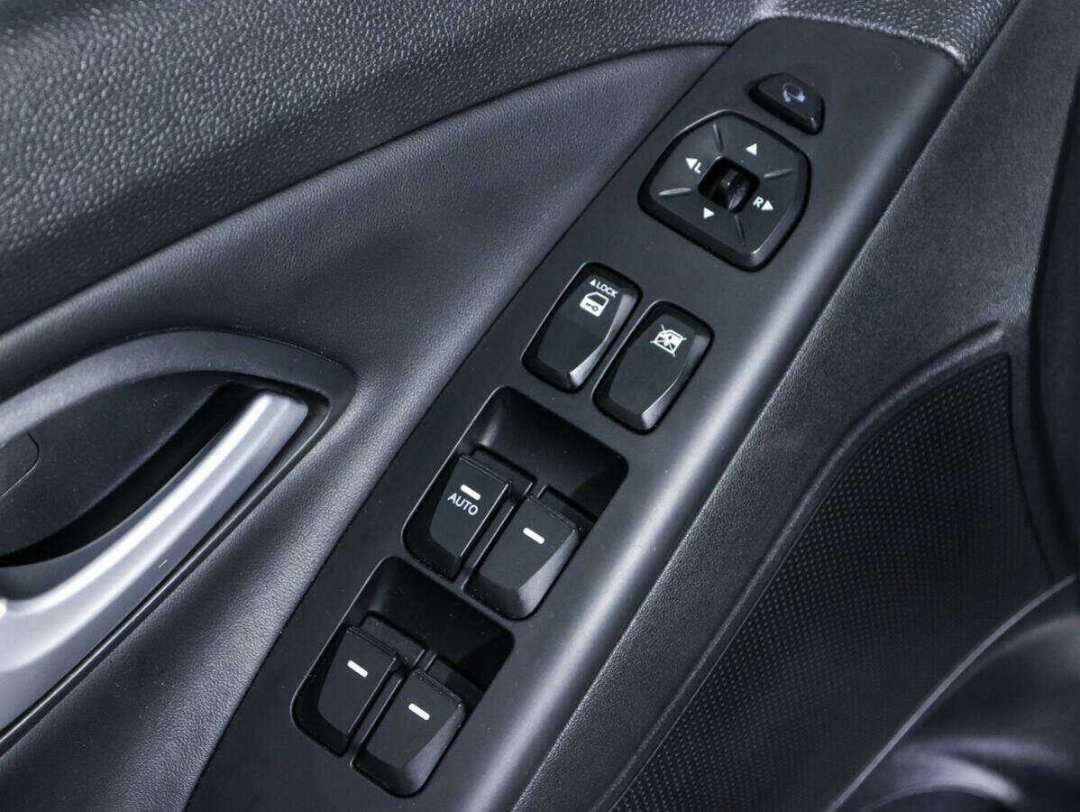 Hyundai ix35, 2014 Фото №18
