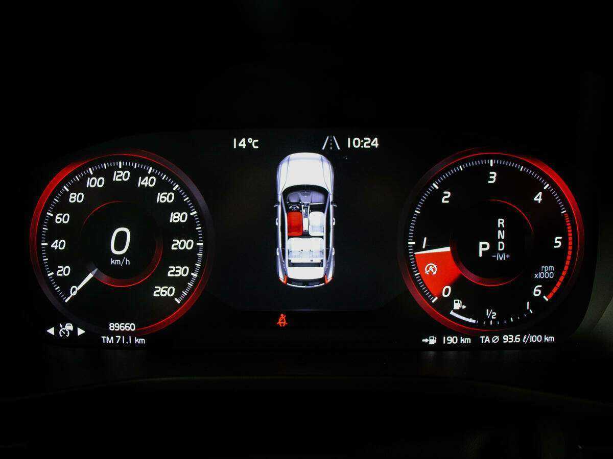 Volvo XC40, 2019 Фото №11