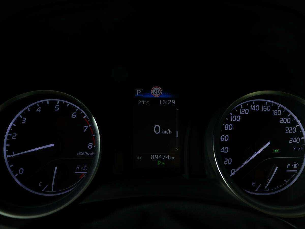 Toyota Camry, 2020 - 90 000 км. | Фото №8