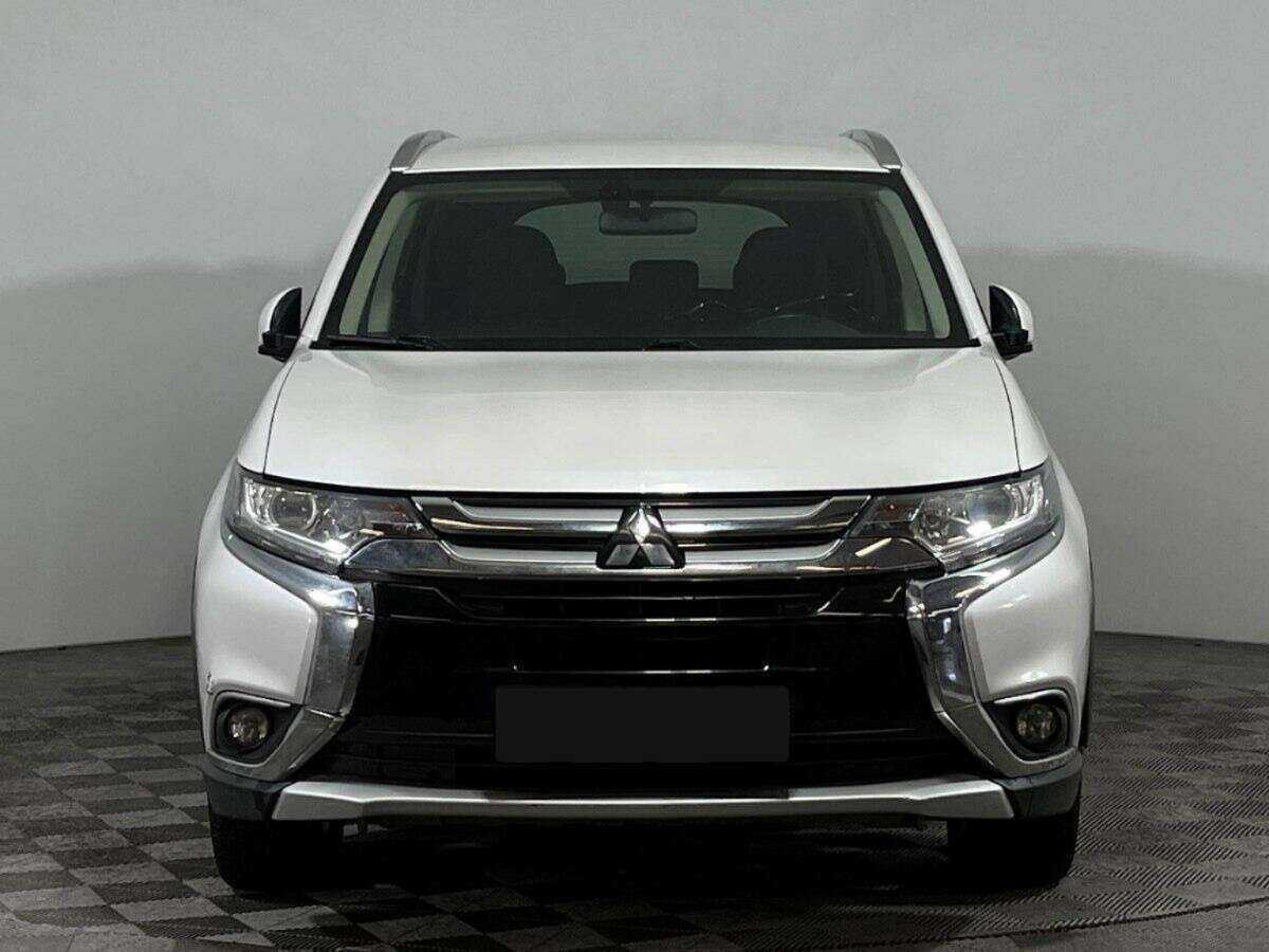Mitsubishi Outlander, 2018 - 107 583 км. | Фото №2