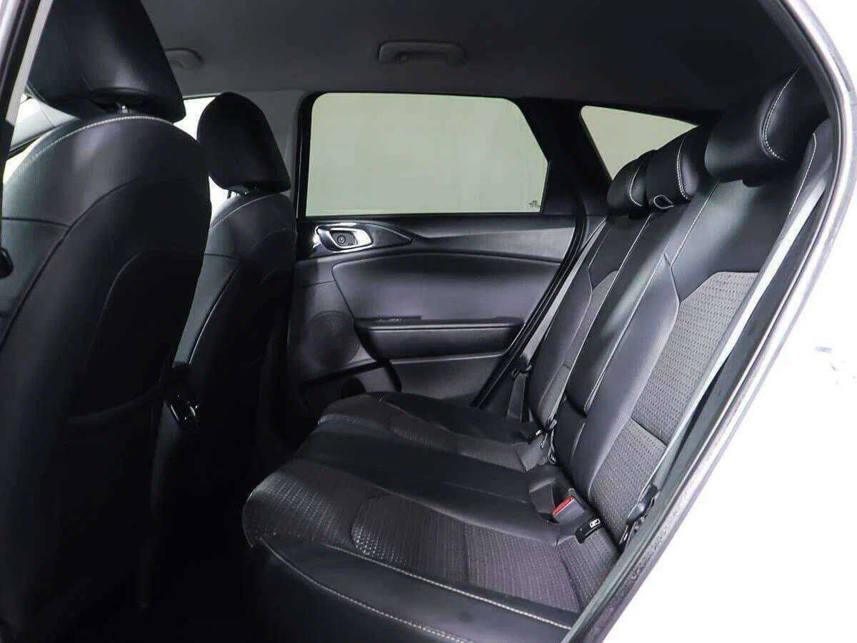 Kia Ceed, 2018 Фото №14