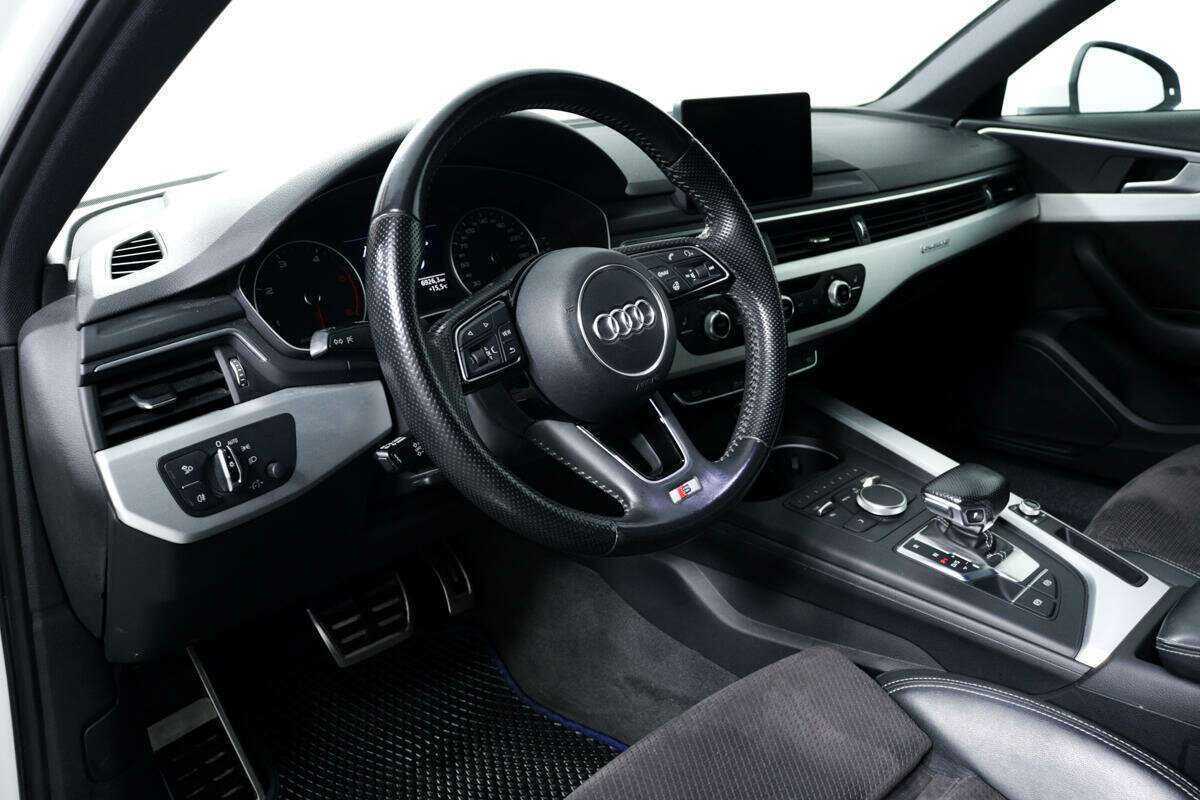 Audi A4, 2017 Фото №13