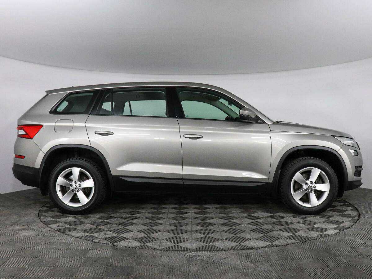 Skoda Kodiaq, 2020 - 92 335 км. | Фото №4