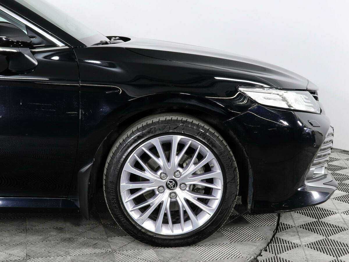 Toyota Camry, 2018 Фото №13