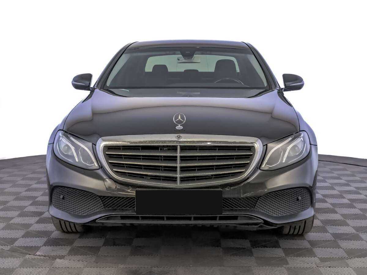 Mercedes-Benz E-Класс 200, 2018 - 217 845 км. | Фото №2