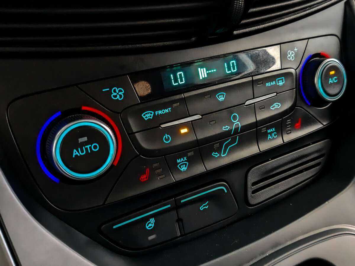 Ford Kuga, 2016 Фото №25