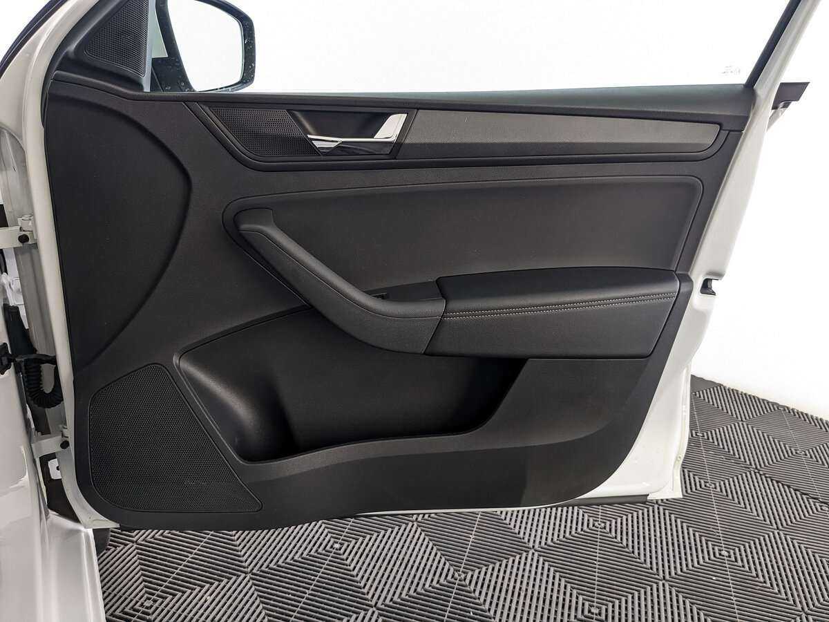 Skoda Rapid, 2020 Фото №21