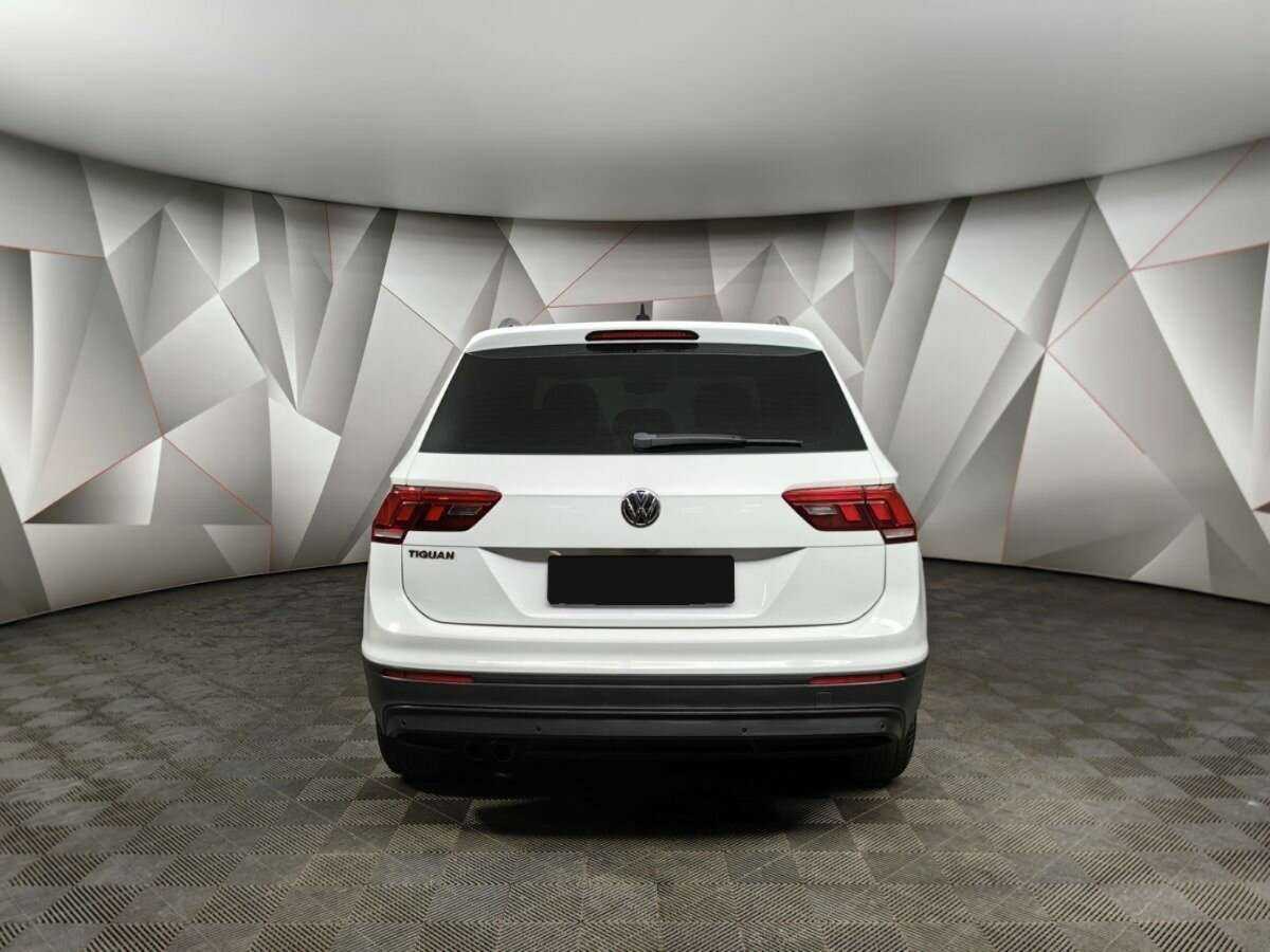 Volkswagen Tiguan, 2018 - 133 225 км. | Фото №8