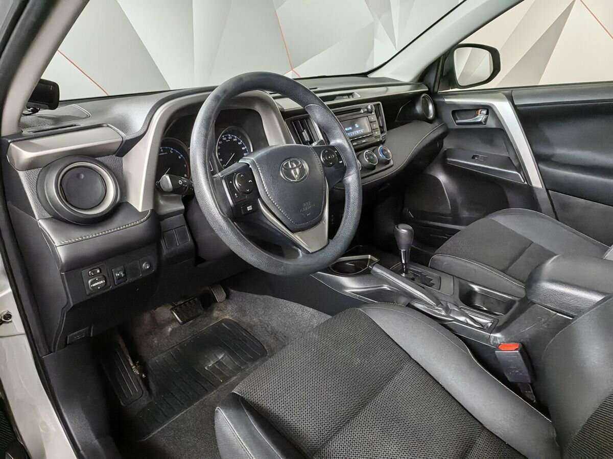 Toyota RAV4, 2016 Фото №13