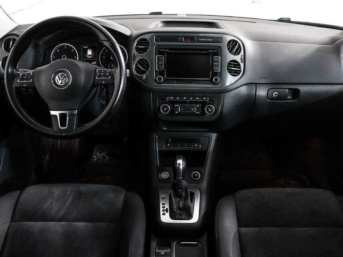 Volkswagen Tiguan, 2015 Фото №13