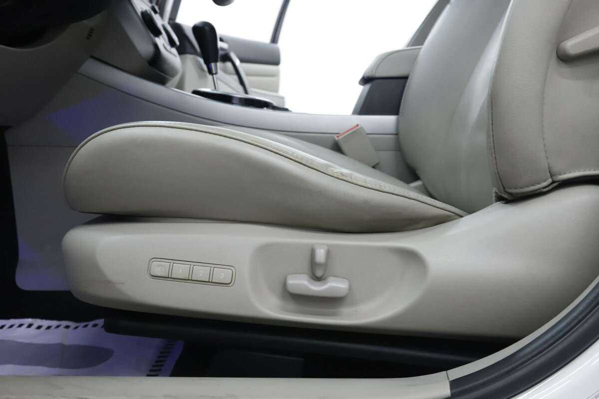 Mazda CX-7, 2012 Фото №8