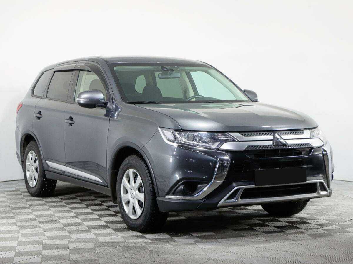 Mitsubishi Outlander, 2019 - 120 000 км. | Фото №3