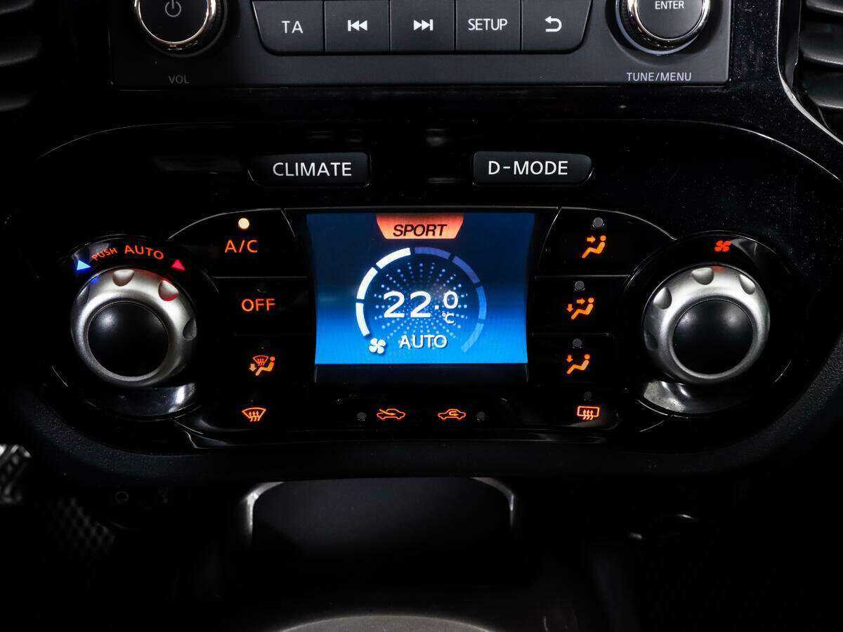 Nissan Juke, 2013 Фото №13