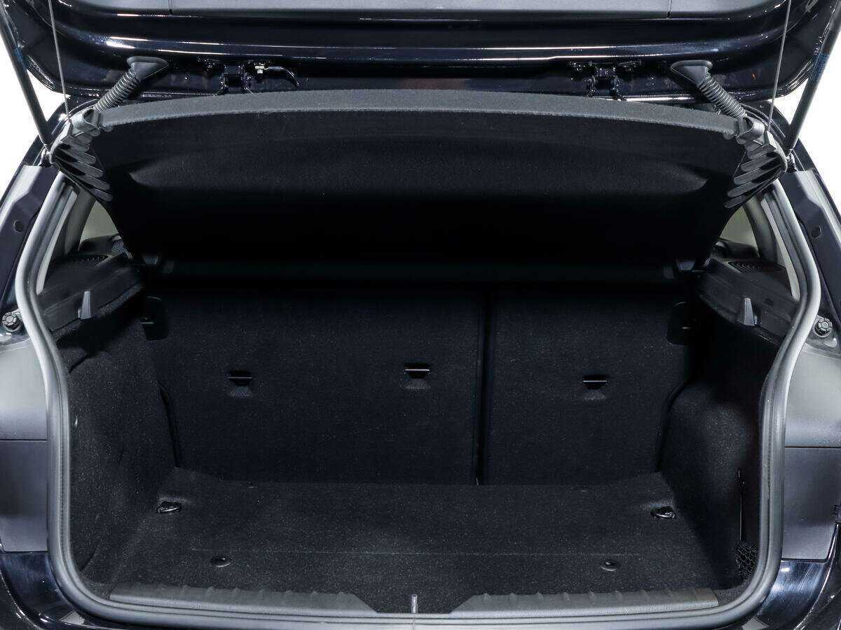 BMW 1 серии 118i, 2016 Фото №17