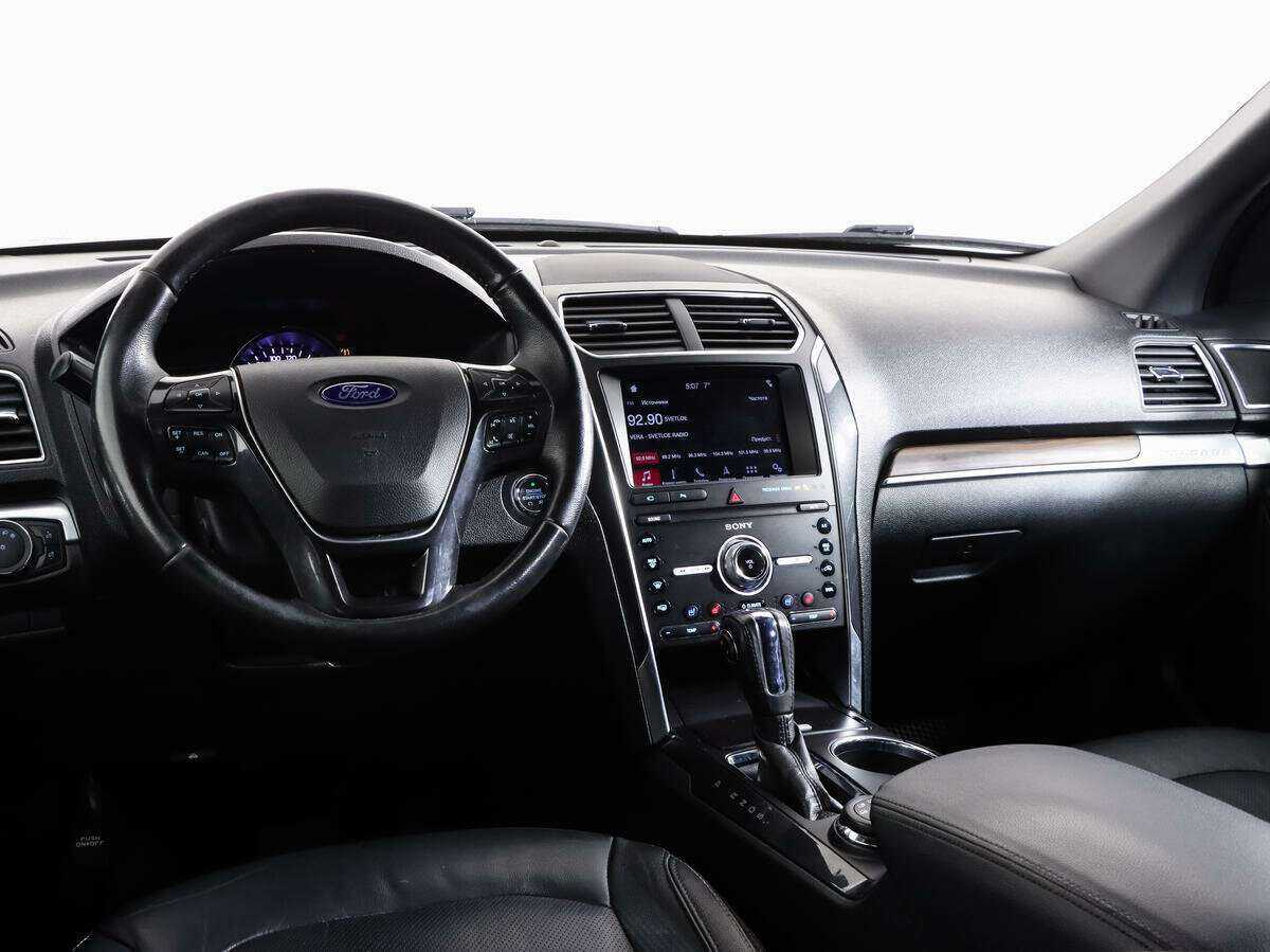 Ford Explorer, 2018 - 145 000 км. | Фото №8