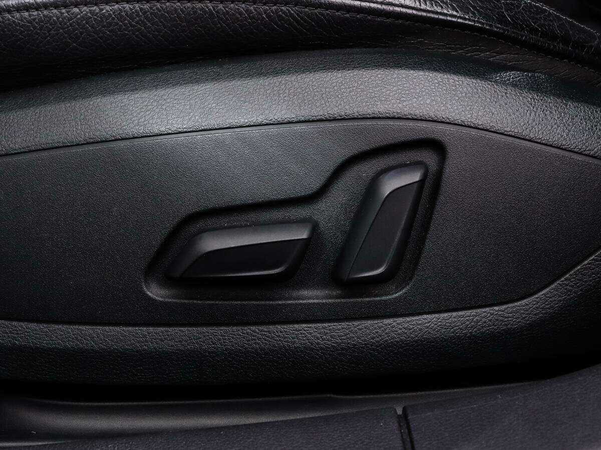 Audi A4, 2017 Фото №19