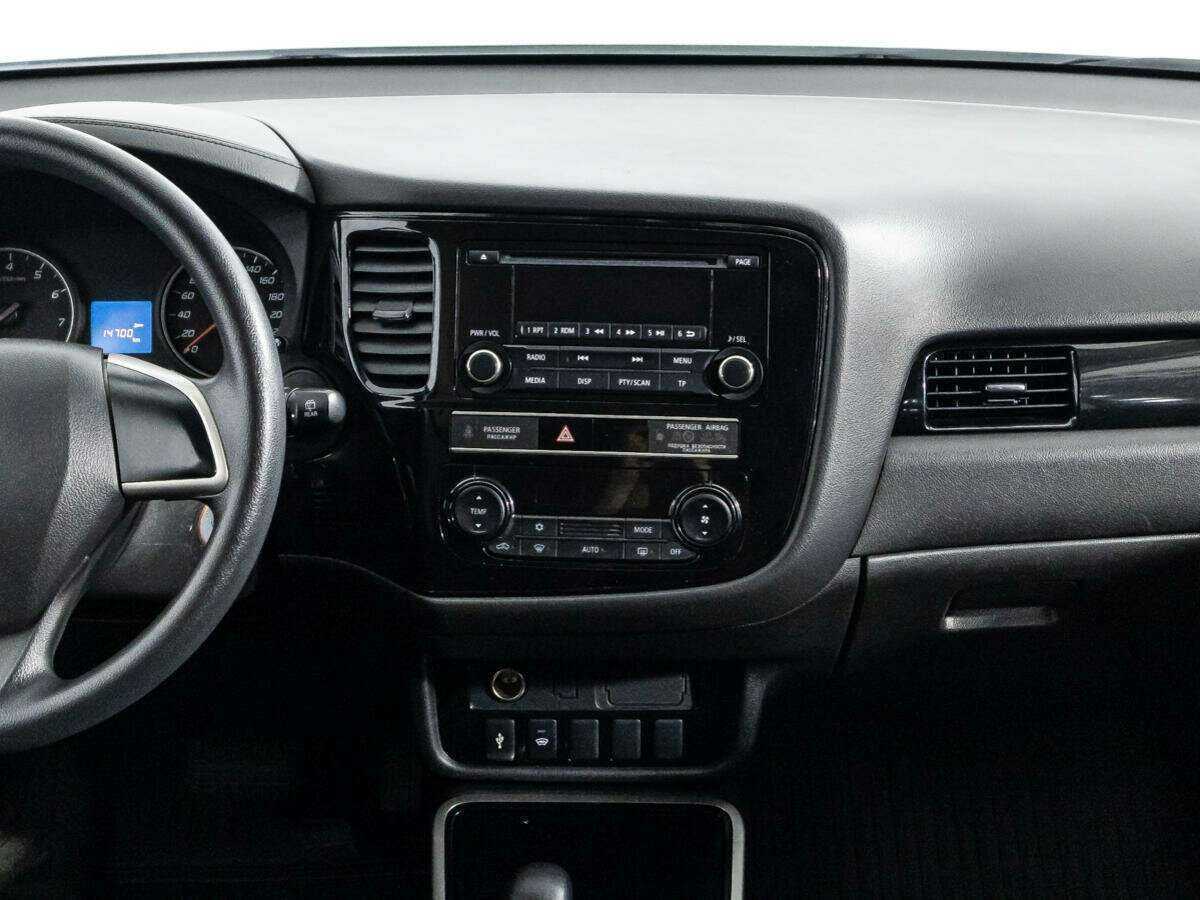 Mitsubishi Outlander, 2019 Фото №14