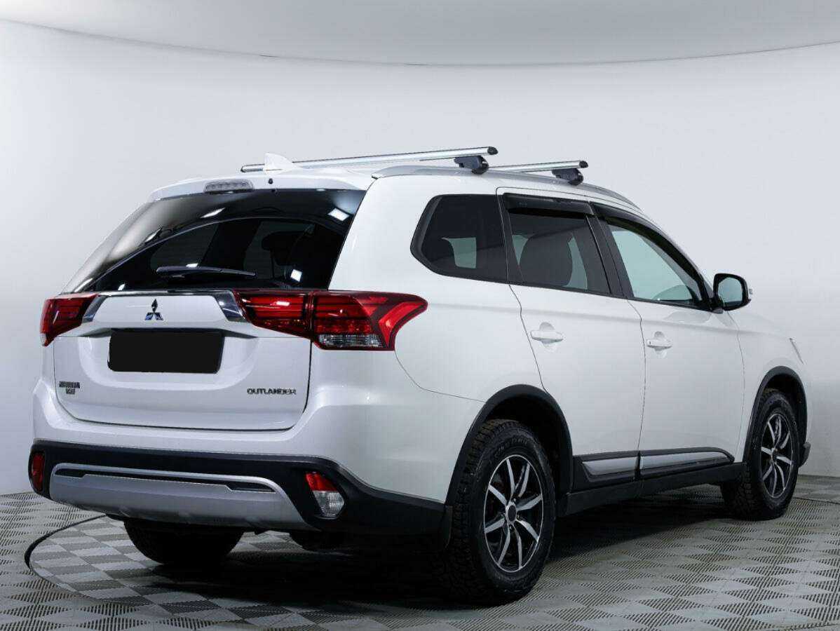 Mitsubishi Outlander, 2018 - 144 060 км. | Фото №5