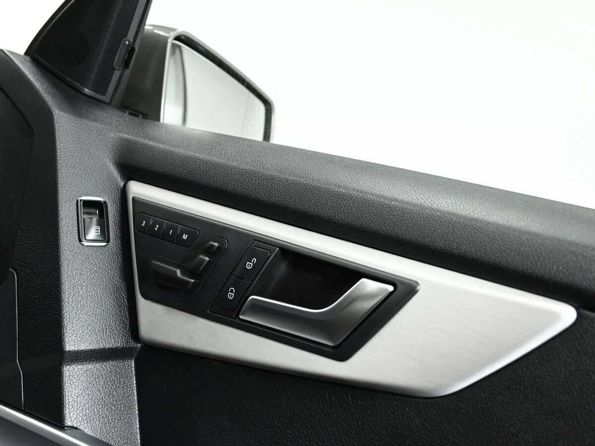 Mercedes-Benz GLK-Класс 300, 2015 Фото №14