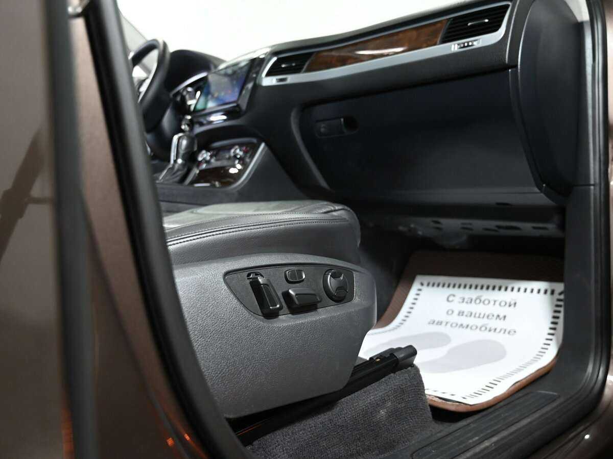 Volkswagen Touareg, 2013 Фото №14