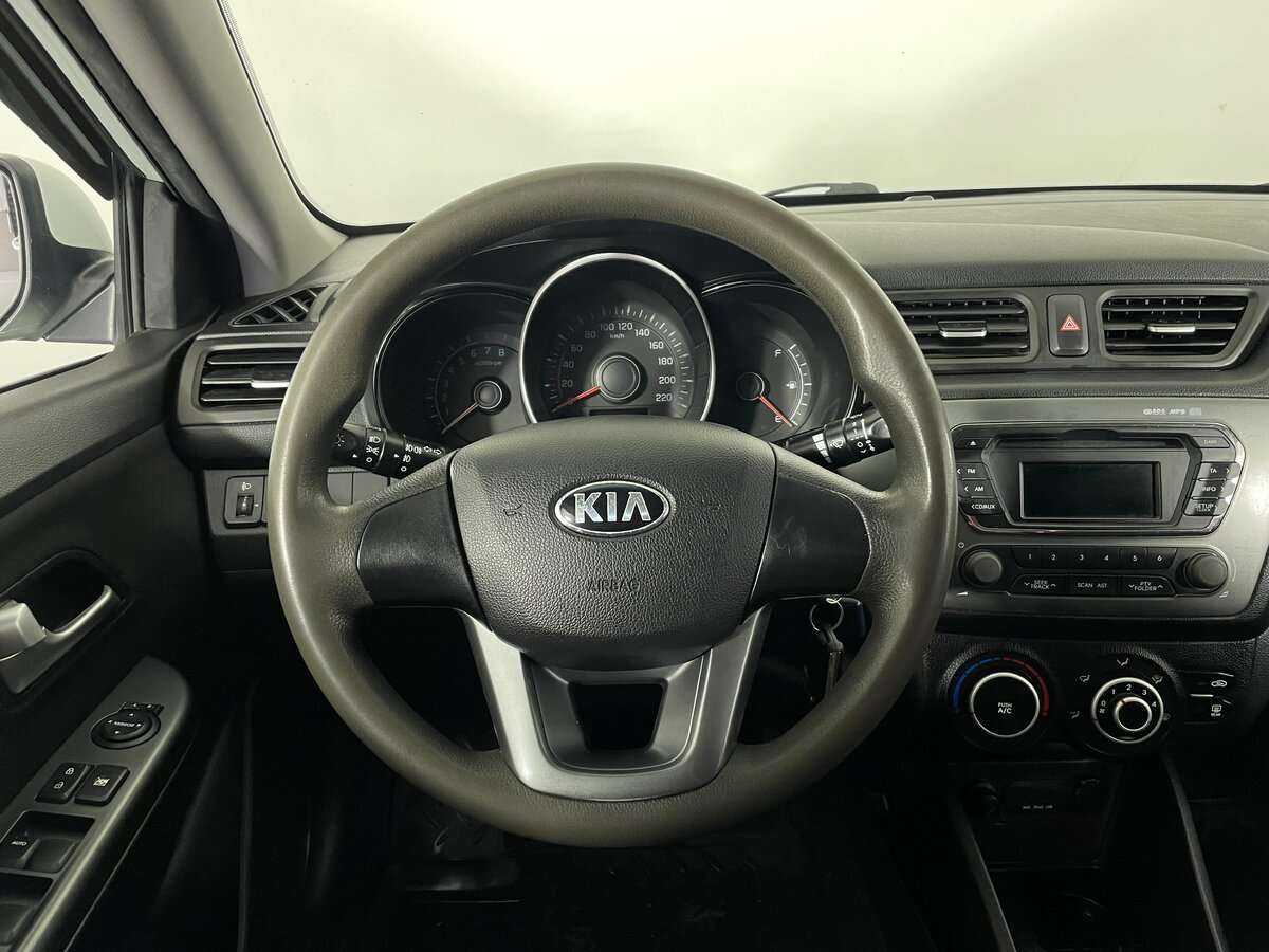 Kia Rio 5-speed, 2013 Фото №10