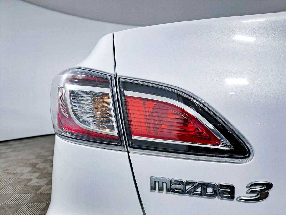 Mazda 3, 2013 Фото №10