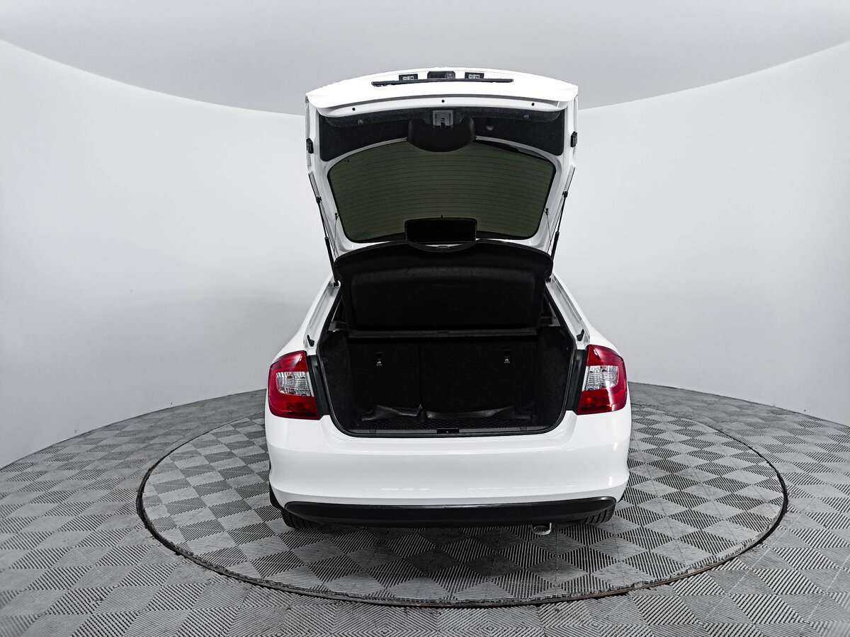 Skoda Rapid, 2017 Фото №10