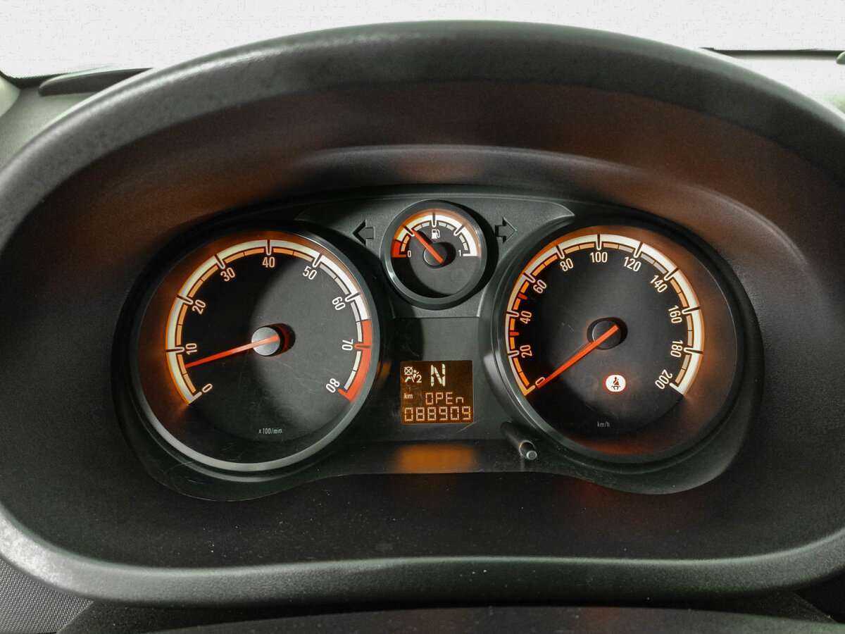 Opel Corsa, 2013 Фото №13