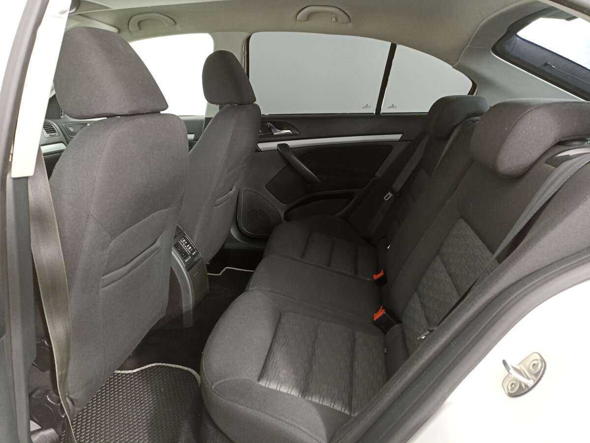 Skoda Octavia, 2012 Фото №12