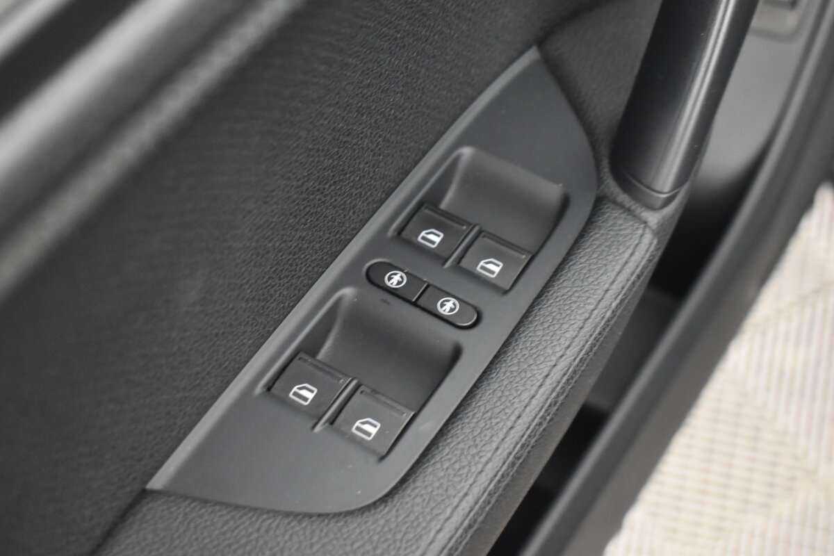 Volkswagen Touareg, 2013 Фото №10