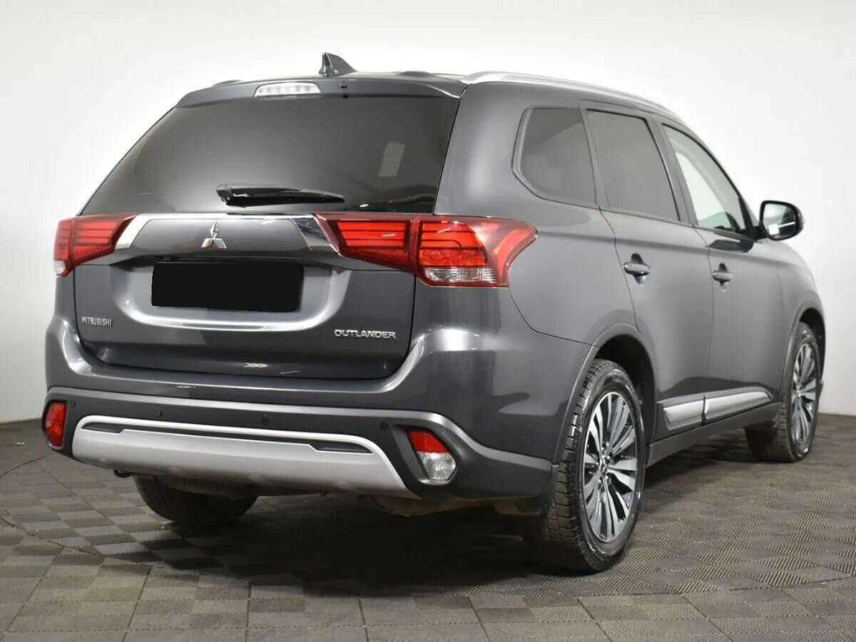 Mitsubishi Outlander, 2019 - 108 264 км. | Фото №3