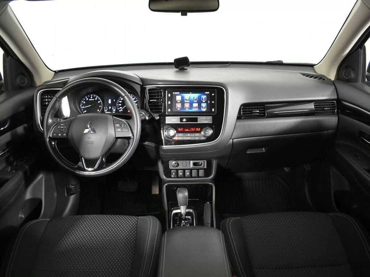 Mitsubishi Outlander, 2019 - 108 264 км. | Фото №8