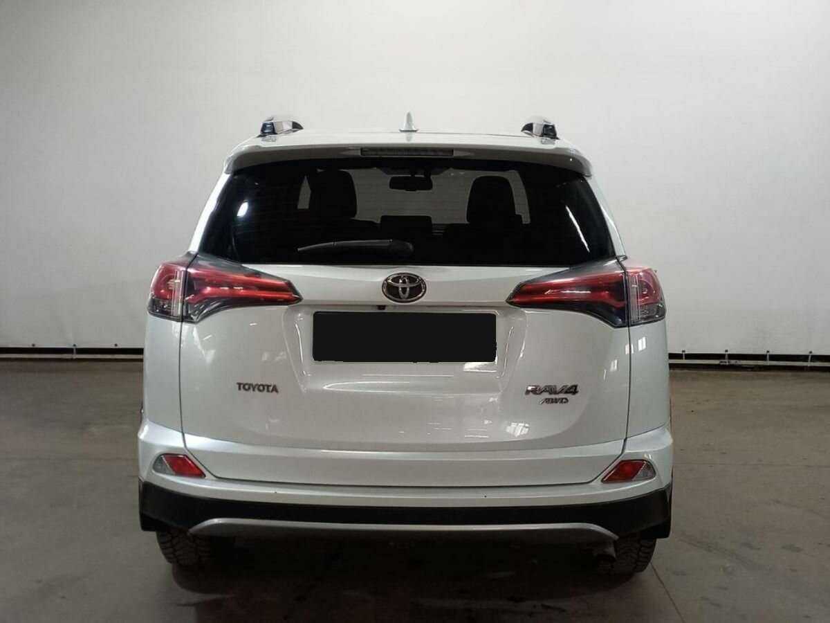 Toyota RAV4, 2018 - 95 472 км. | Фото №6