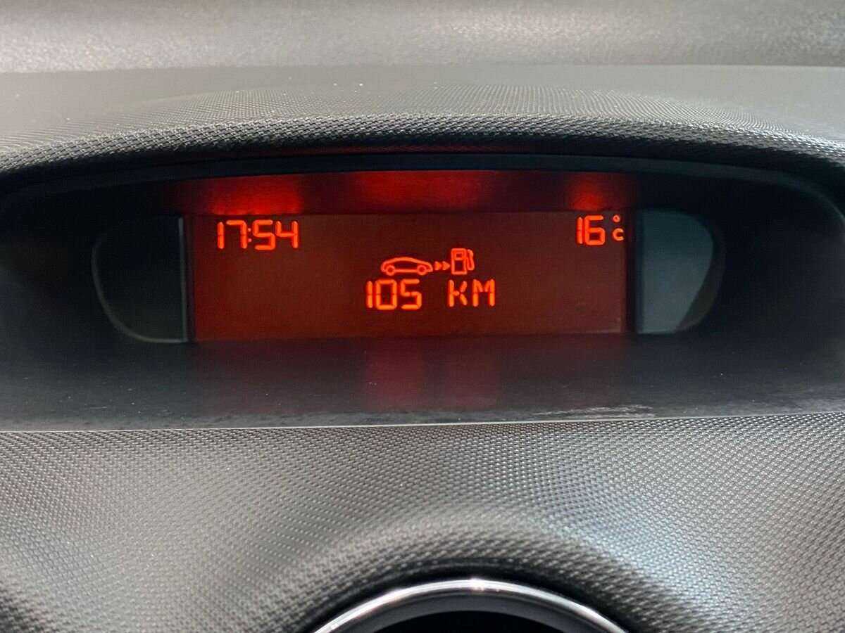 Peugeot 408, 2012 Фото №13