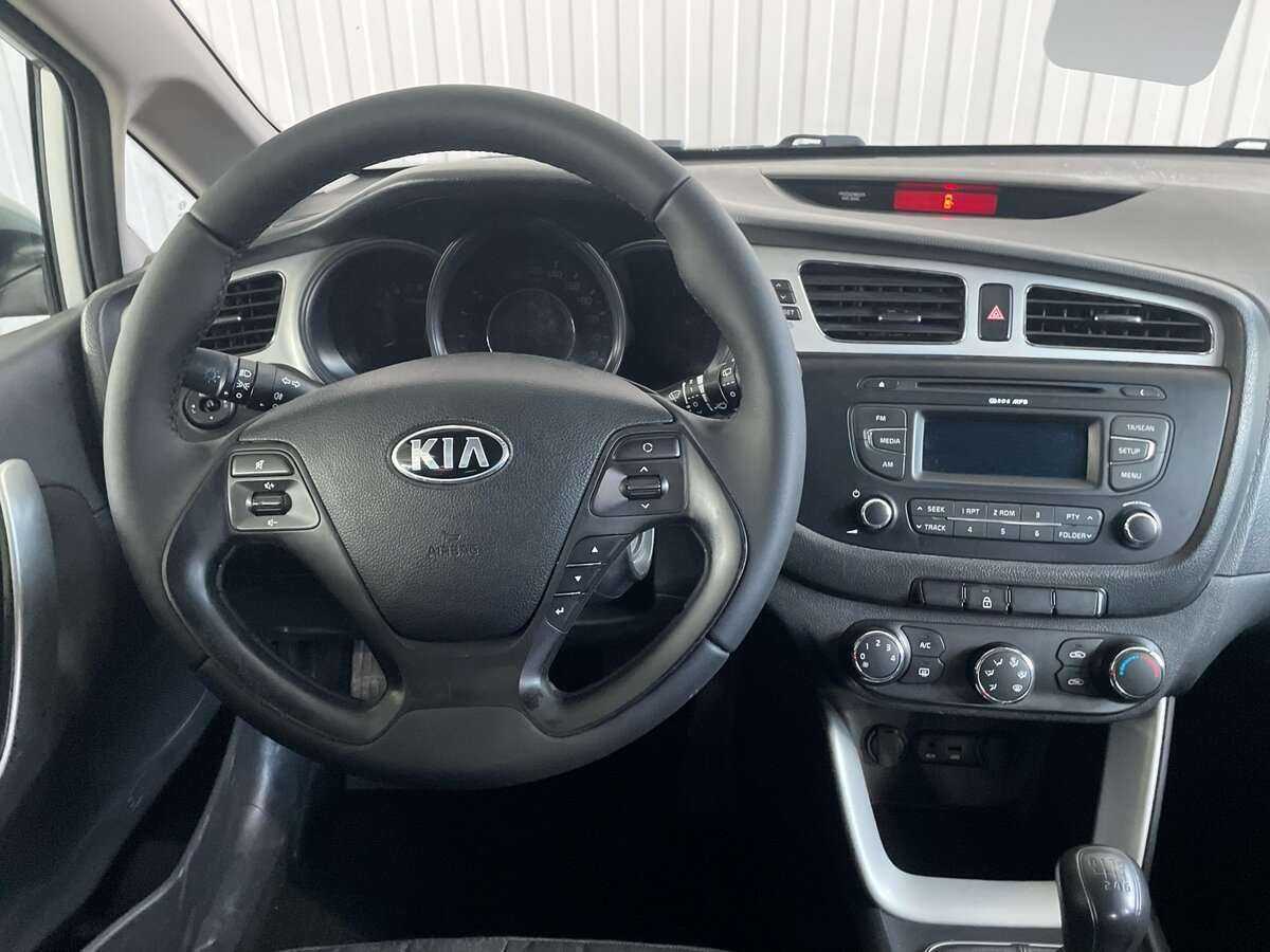 Kia Ceed, 2013 Фото №10