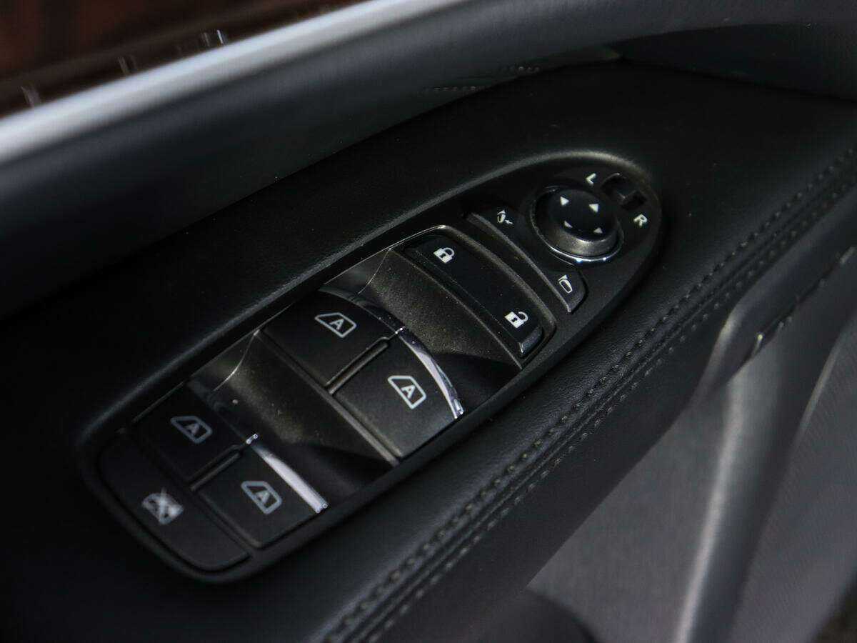 Infiniti QX60, 2015 Фото №19