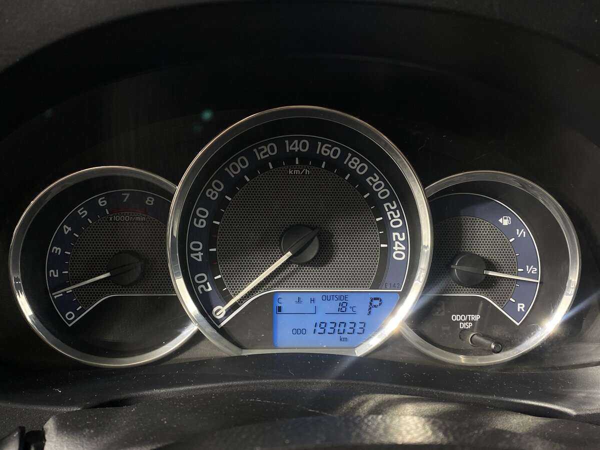 Toyota Corolla, 2013 Фото №15